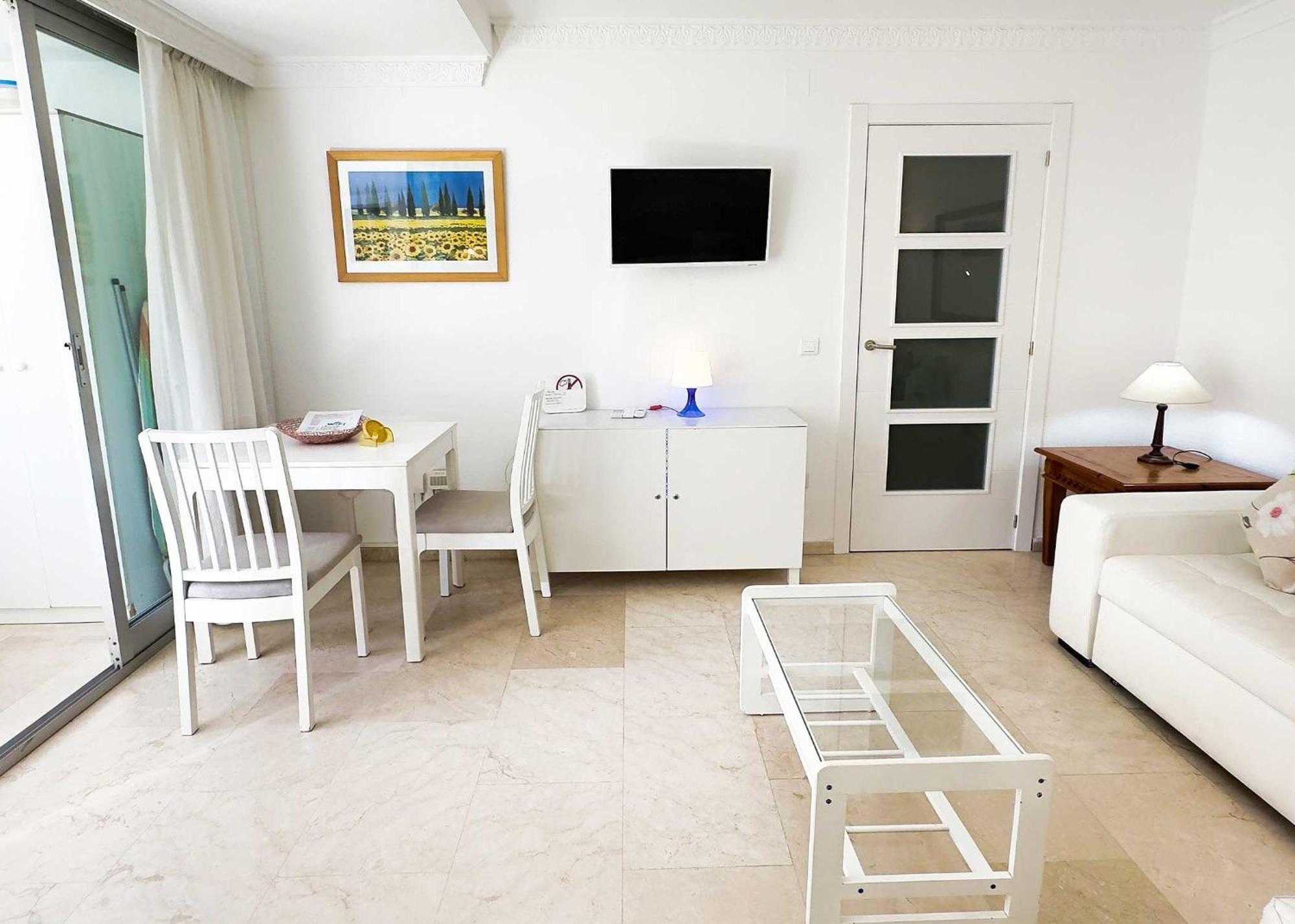 1 Bedroom Apartment Second Line Beach- Parque Marbella Building Eksteriør billede