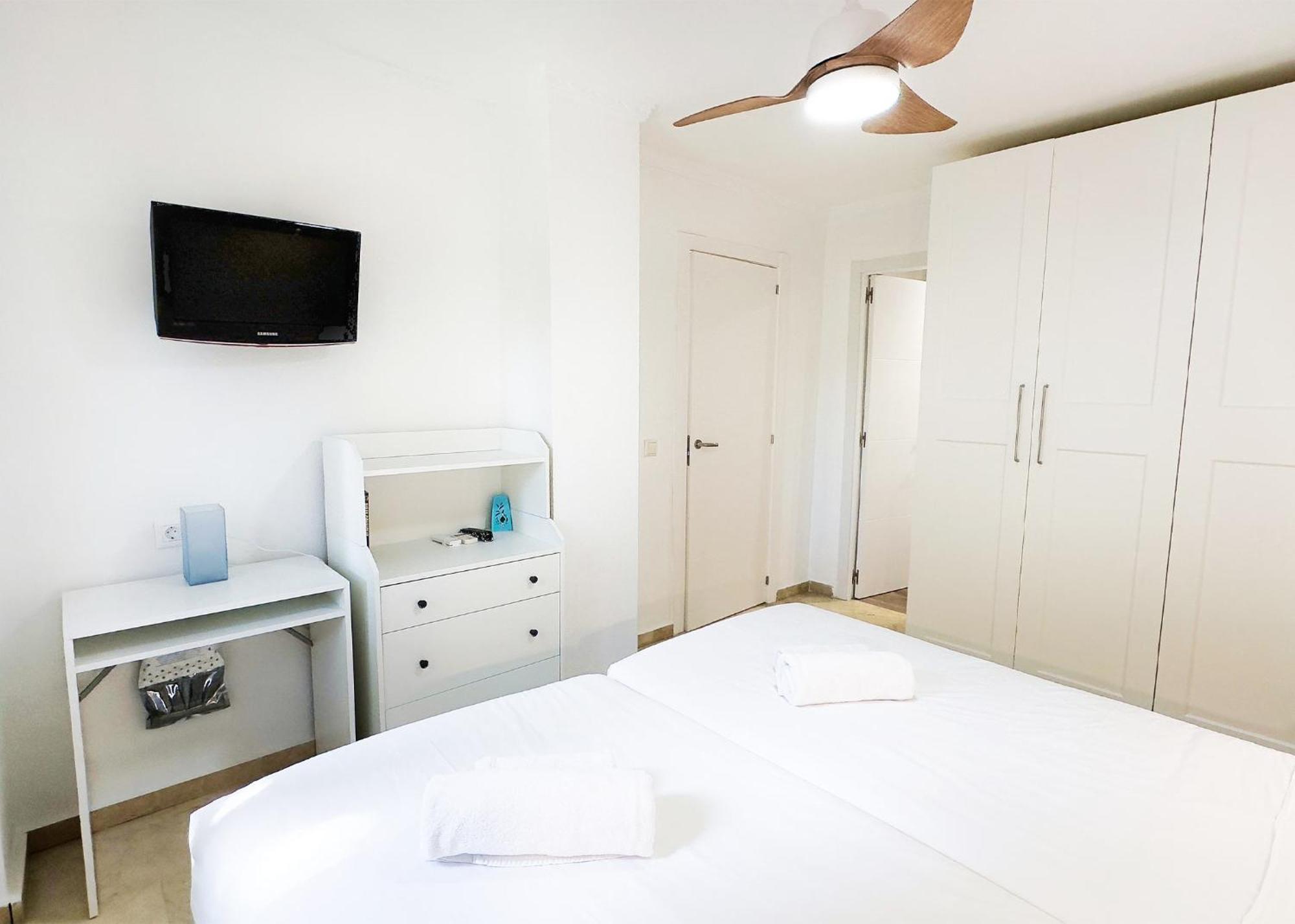 1 Bedroom Apartment Second Line Beach- Parque Marbella Building Eksteriør billede